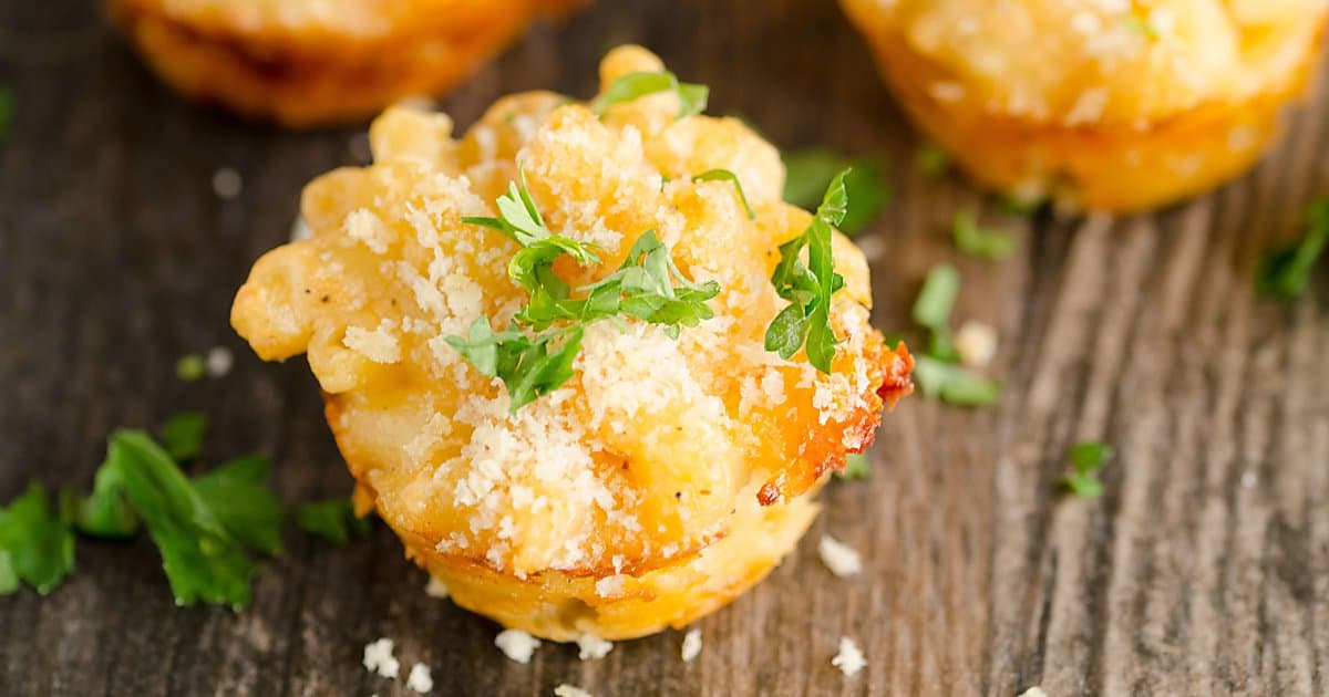 lobster mac and cheese bites