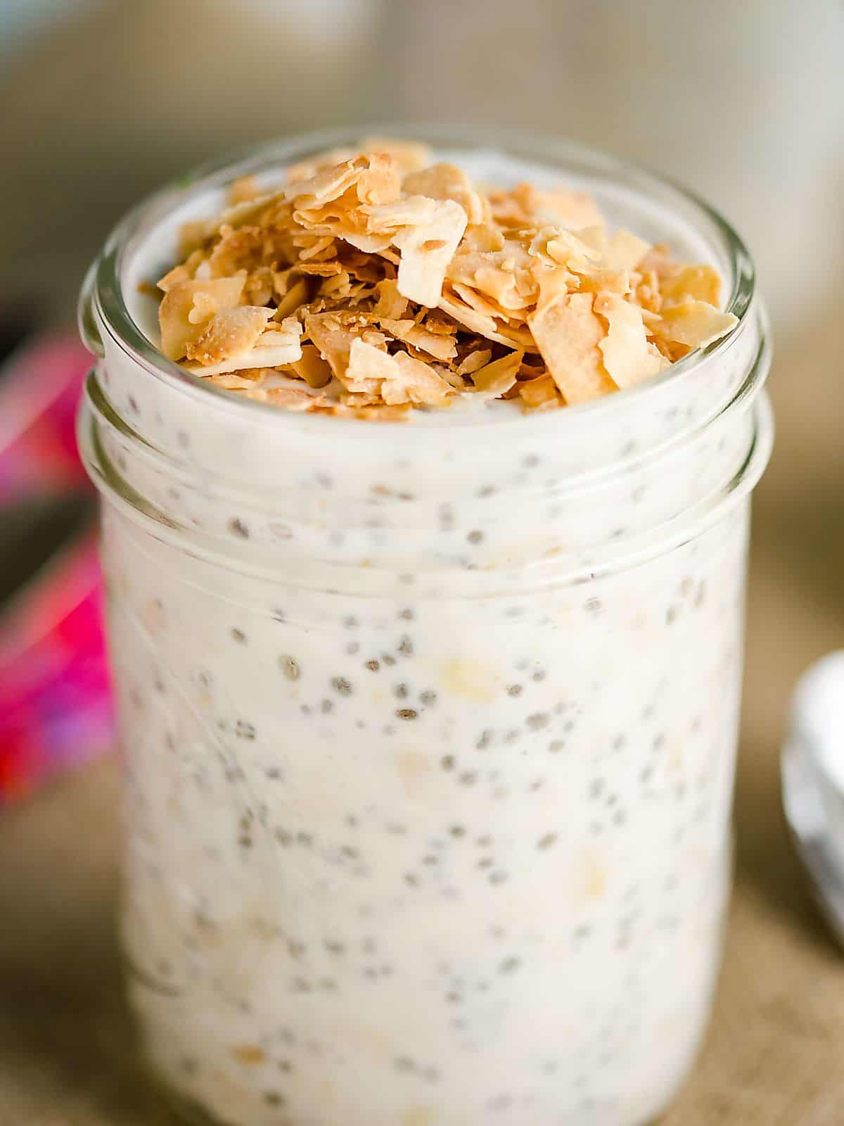 Best Overnight Oats Recipe ~ Toasted Coconut Skinny Overnight Oats