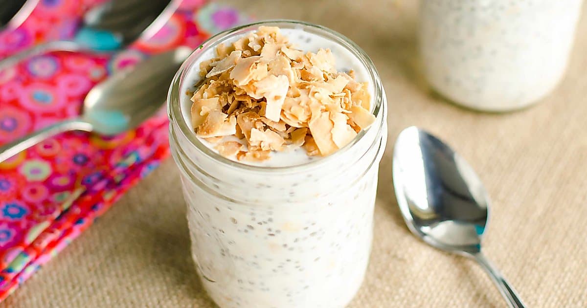 Toasted Coconut Overnight Oats