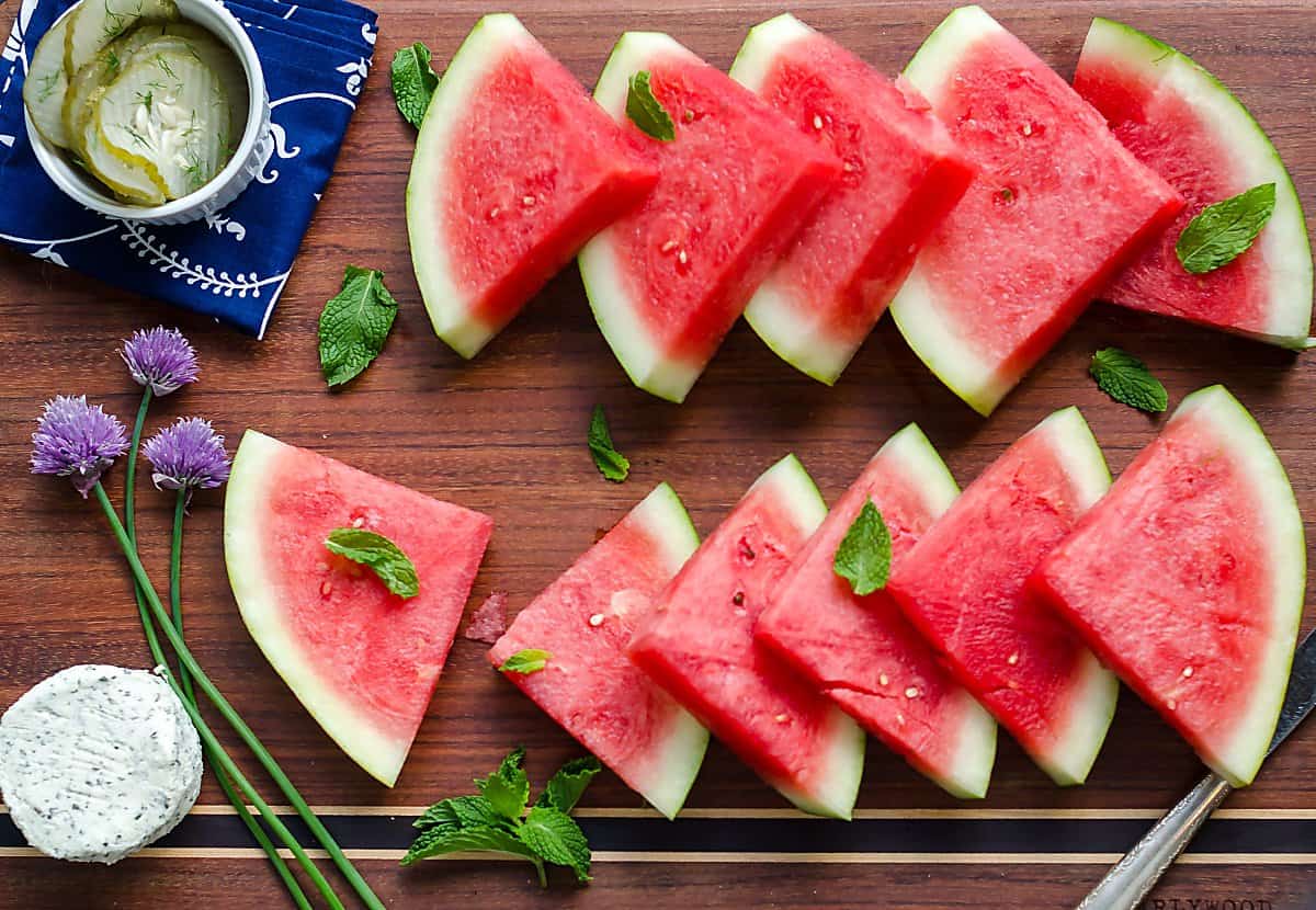 https://www.artfrommytable.com/wp-content/uploads/2017/06/Watermelon-appetizer-board-Art-From-My-Table-Bh-1.jpg