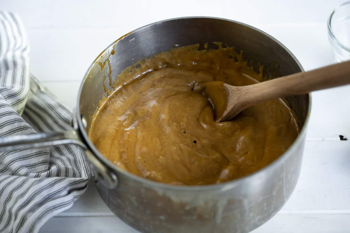 gingerbread caramel sauce foaming after adding baking soda
