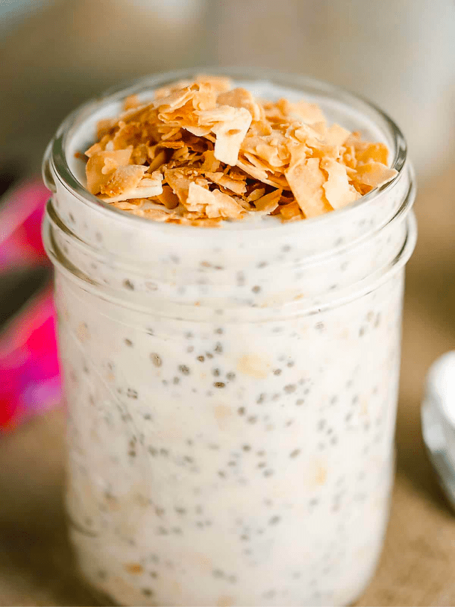 Toasted Coconut Overnight Oats Story