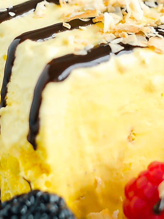 French Style Coconut Parfait Story Cover Image